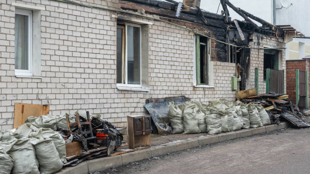 24/7 Emergency Soot Cleanup experts in Crystal Lawns, IL